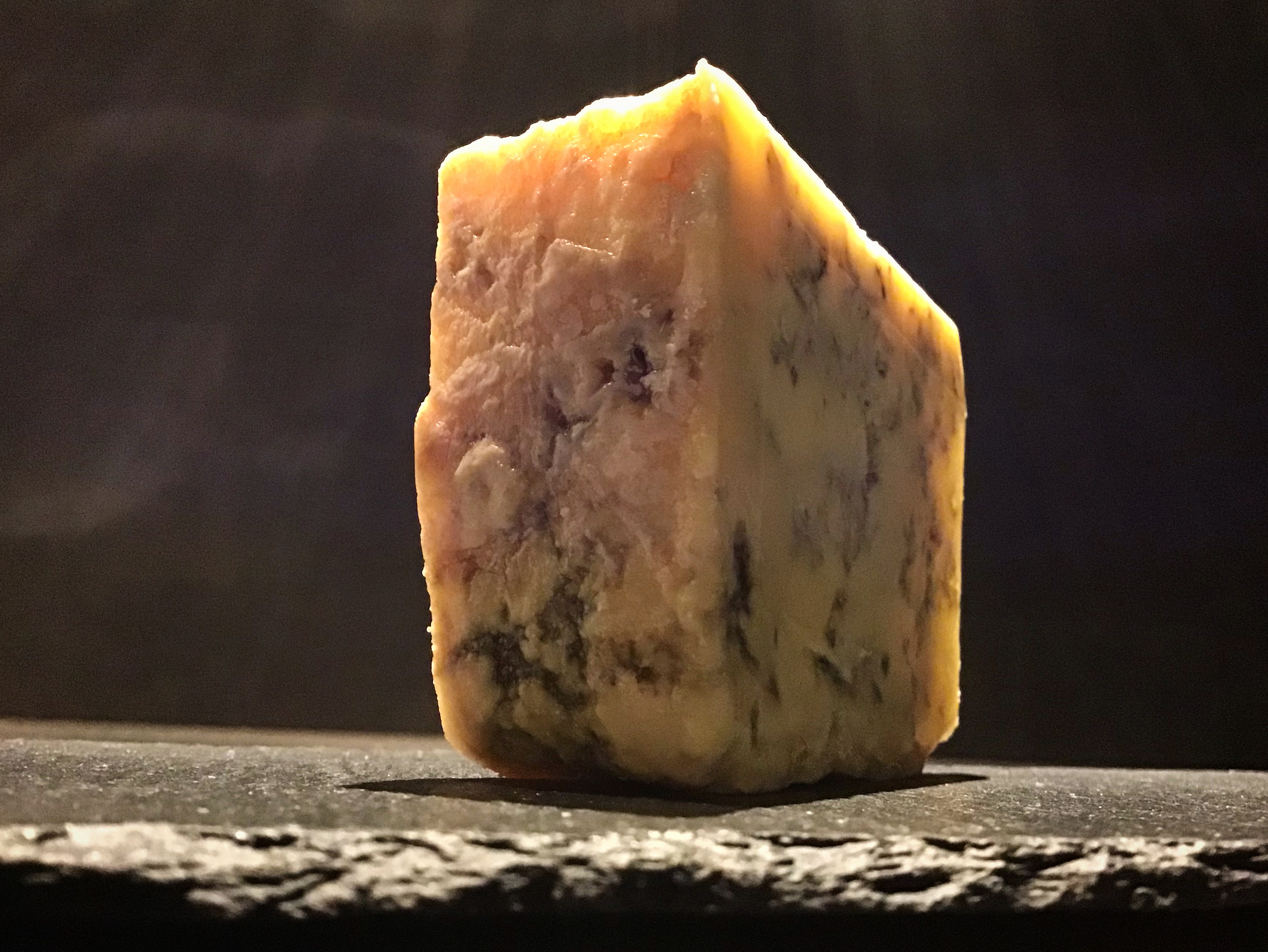 スティルトン 滋賀県草津市のバーフレンチbar Francais 和